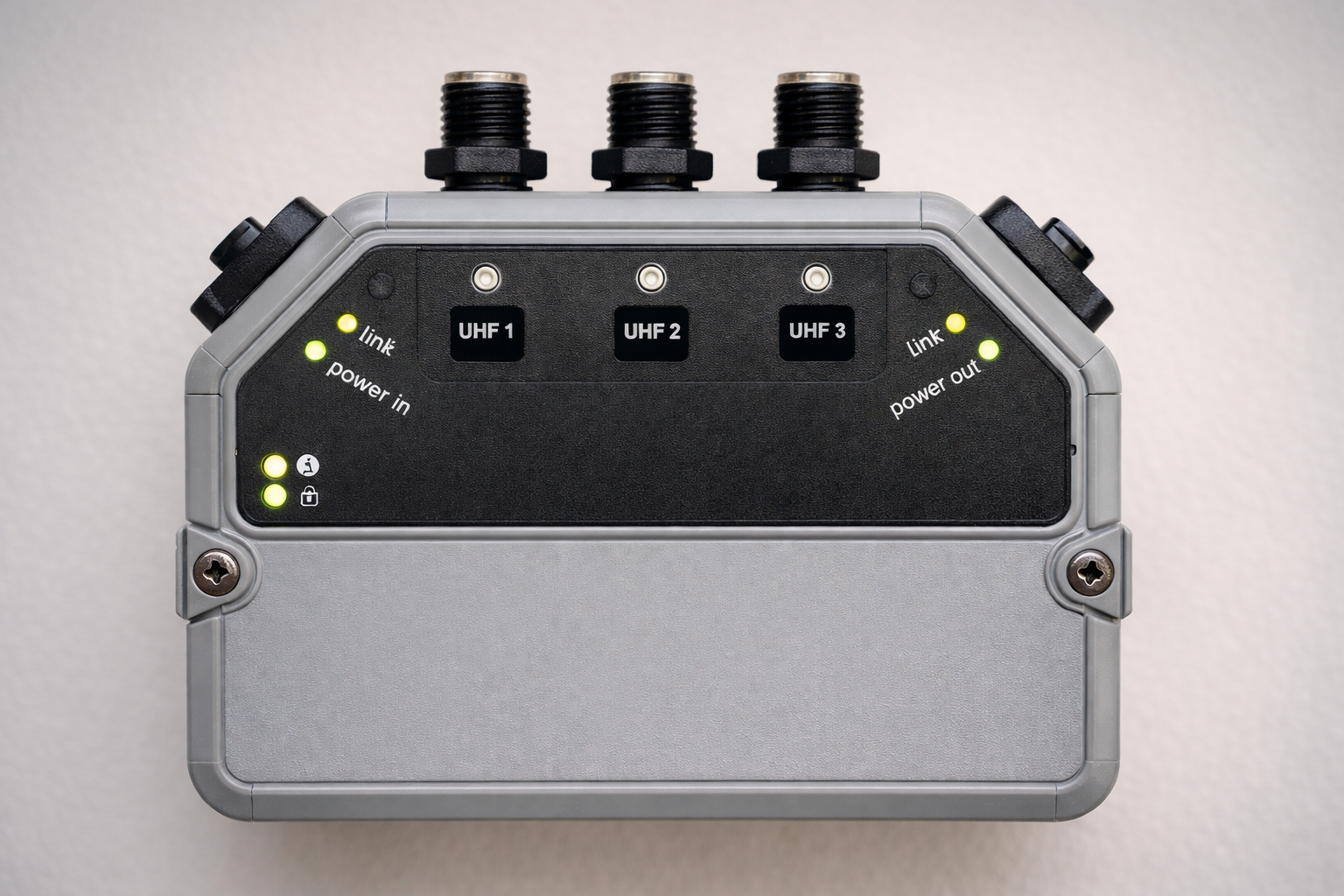 Industrial monitoring device with genericized front panel